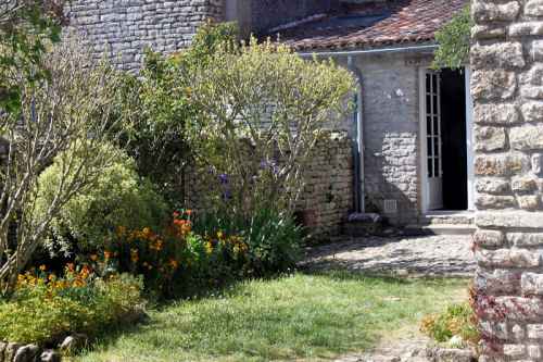 Photo 24: An accomodation located in Saint-Clément-des-Baleines on ile de Ré.