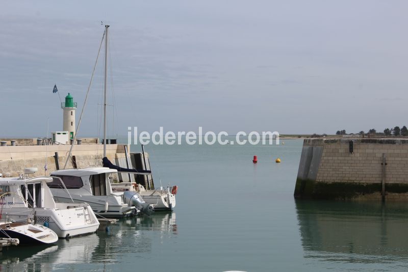 Photo 28: An accomodation located in La Flotte-en-Ré on ile de Ré.