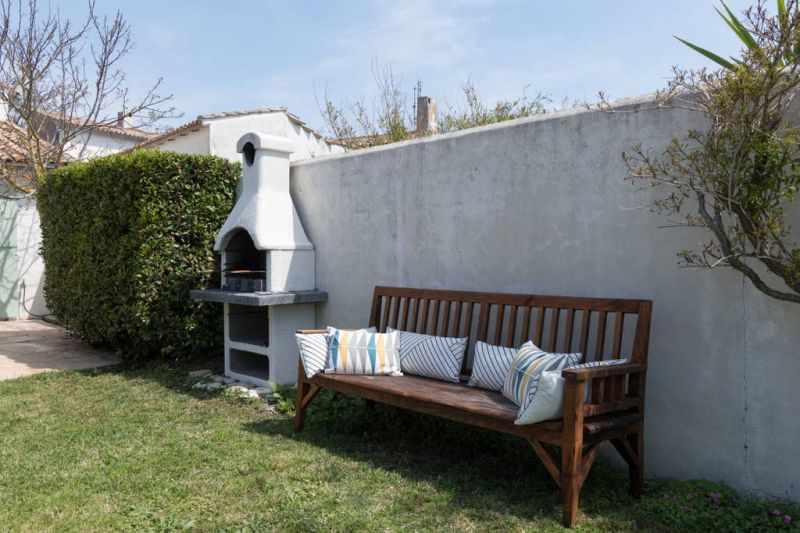 Photo 29: An accomodation located in Saint-Clément-des-Baleines on ile de Ré.