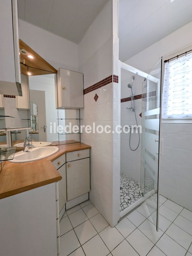 Photo 6: An accomodation located in Saint-Clément-des-Baleines on ile de Ré.
