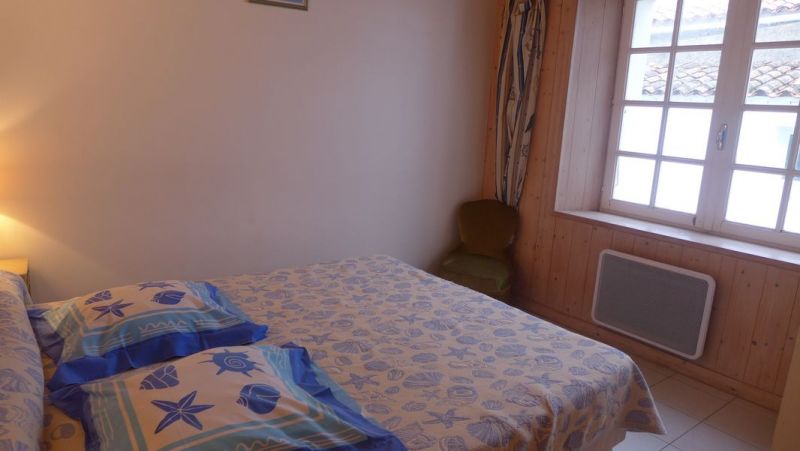 Photo 7: An accomodation located in Sainte-Marie-de-Ré on ile de Ré.