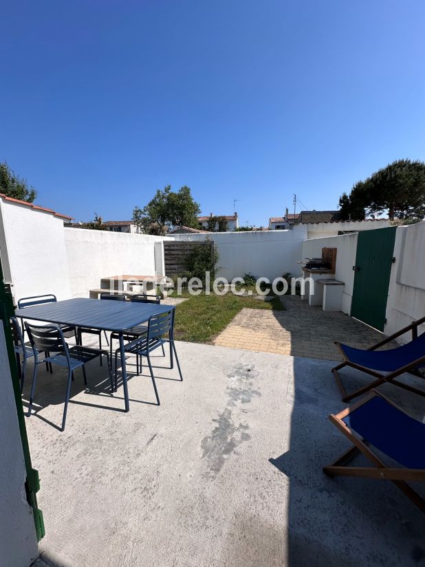 Photo 4: An accomodation located in La Couarde-sur-mer on ile de Ré.