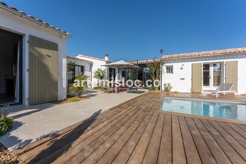 Photo 29: An accomodation located in Le Bois-Plage-en-Ré on ile de Ré.