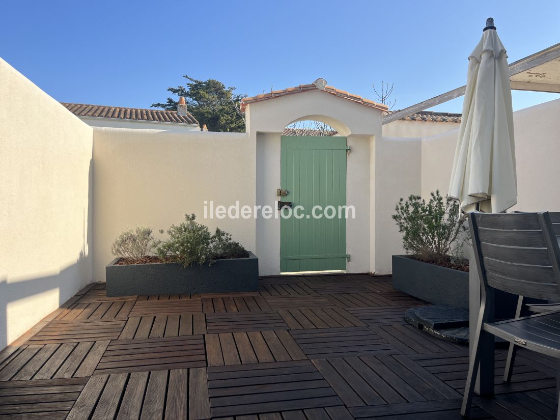 Photo 4: An accomodation located in La Flotte-en-R&eacute; on ile de R&eacute;.