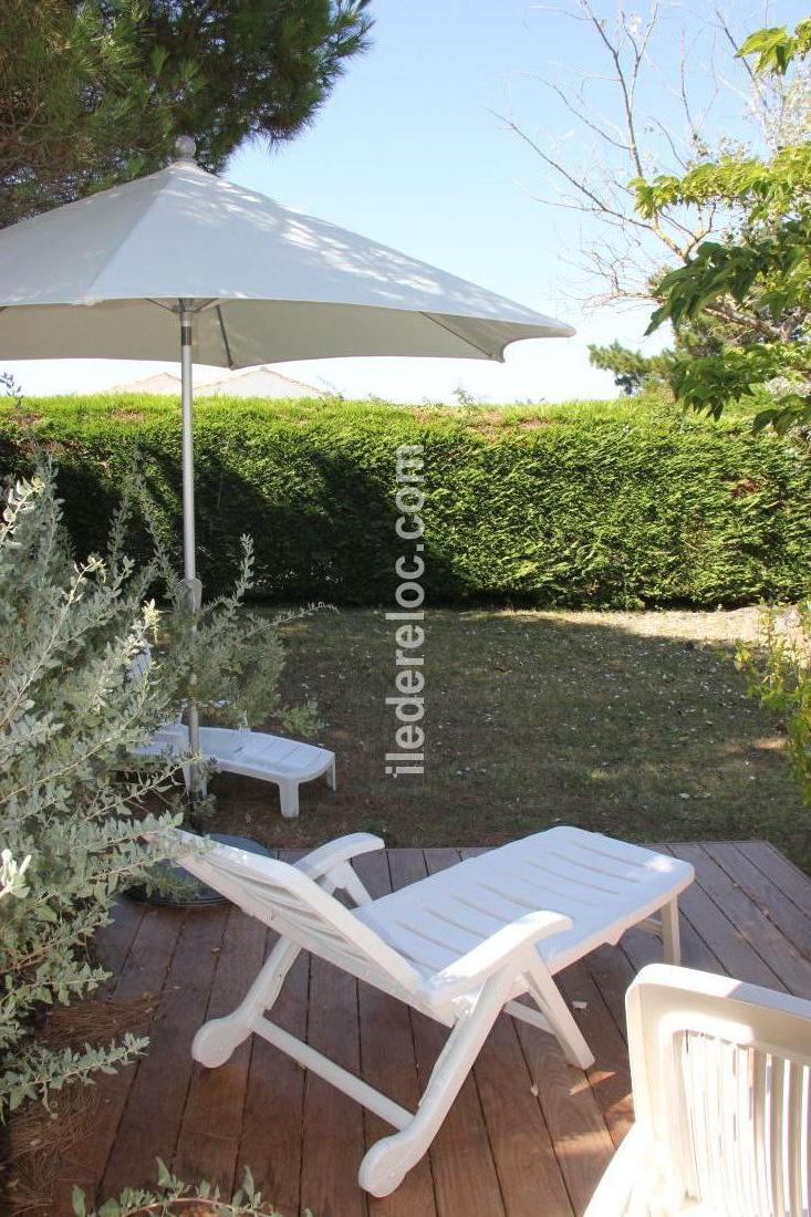 Photo 12: An accomodation located in Les Portes-en-Ré on ile de Ré.