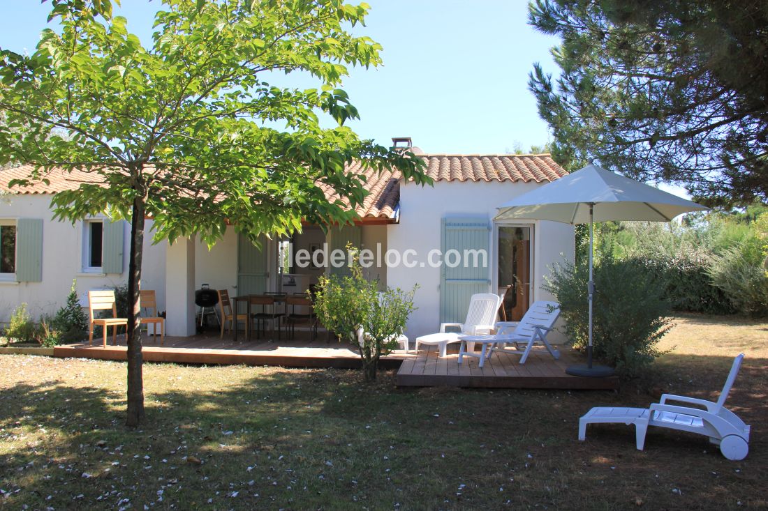Photo 21: An accomodation located in Les Portes-en-Ré on ile de Ré.