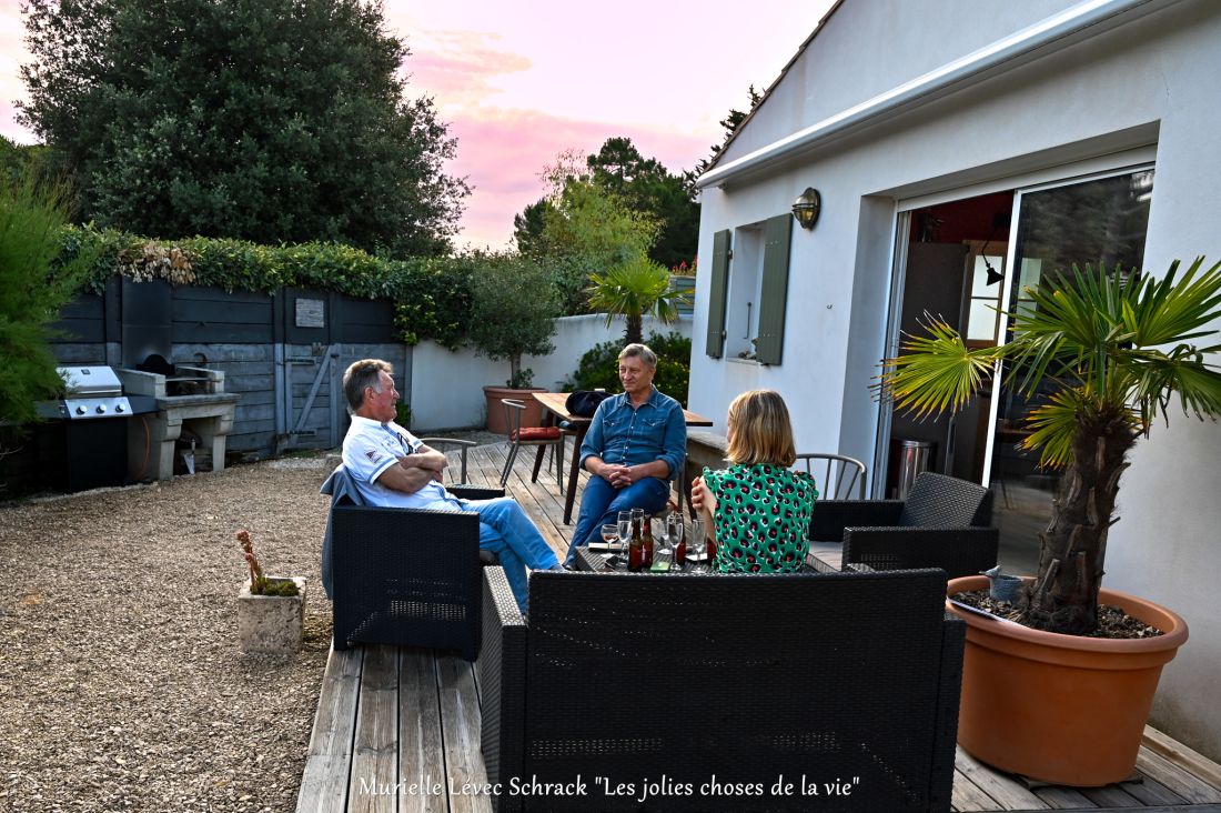 Photo 6: An accomodation located in Le Bois-Plage-en-Ré on ile de Ré.