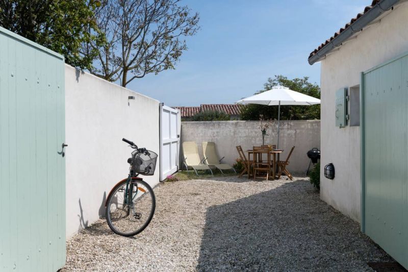 Photo 12: An accomodation located in Saint-Clément-des-Baleines on ile de Ré.