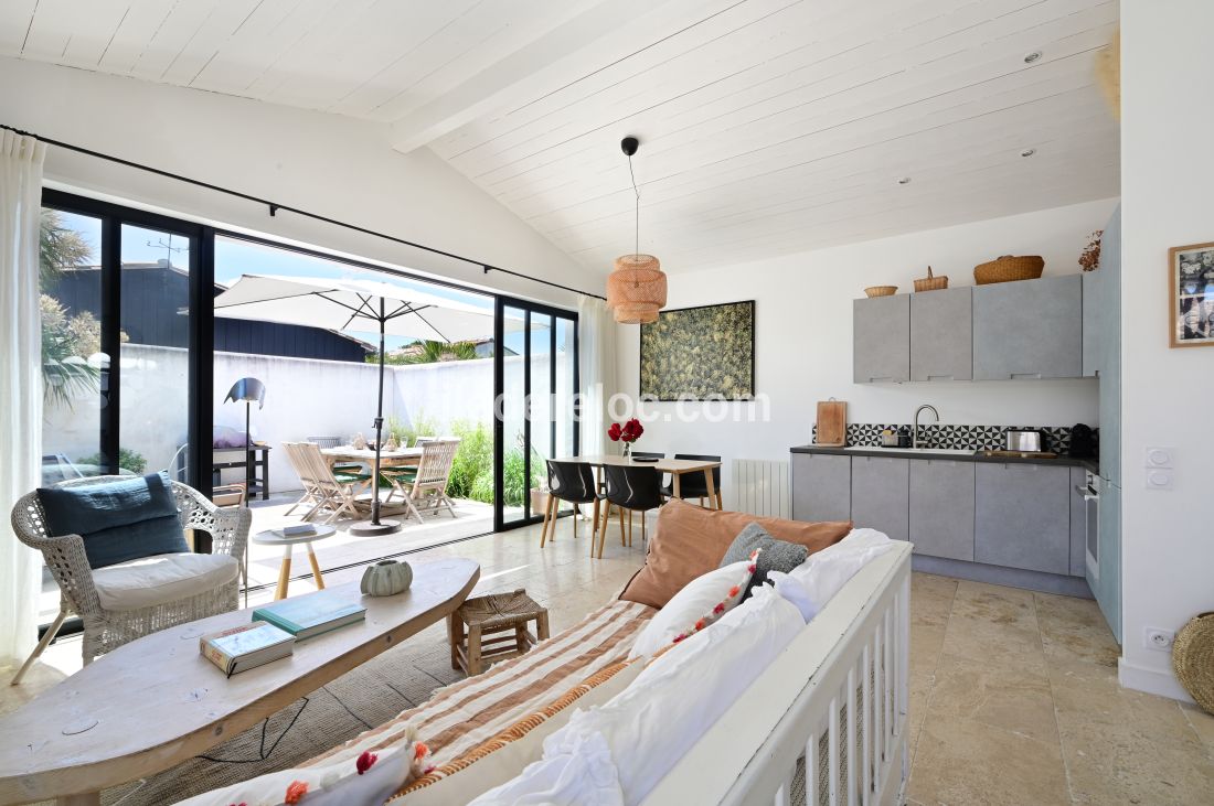 Photo 4: An accomodation located in Ars en R&eacute; on ile de R&eacute;.