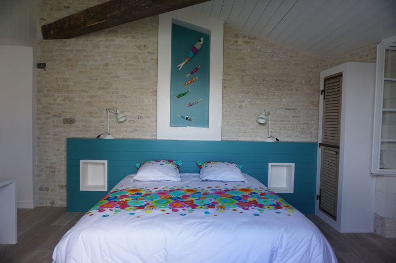 Photo 8: An accomodation located in La Couarde-sur-mer on ile de Ré.