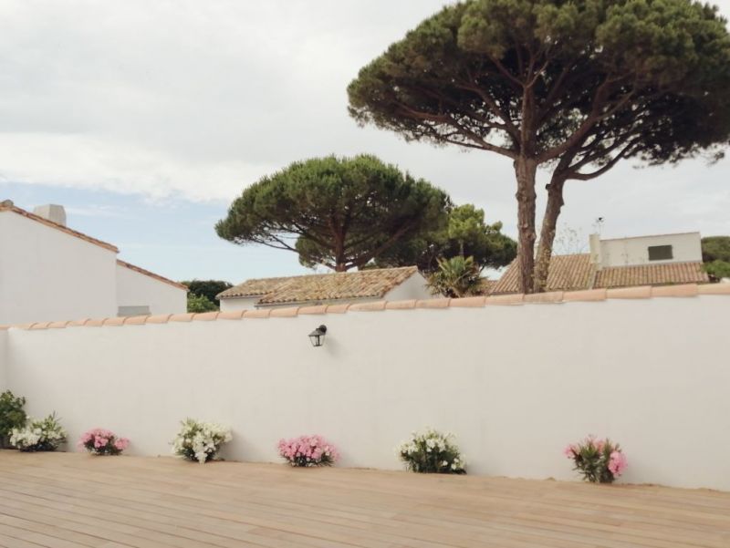 Photo 39: An accomodation located in La Couarde-sur-mer on ile de Ré.