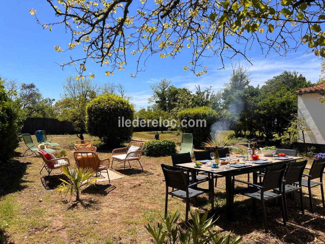 Photo 5: An accomodation located in Les Portes-en-Ré on ile de Ré.