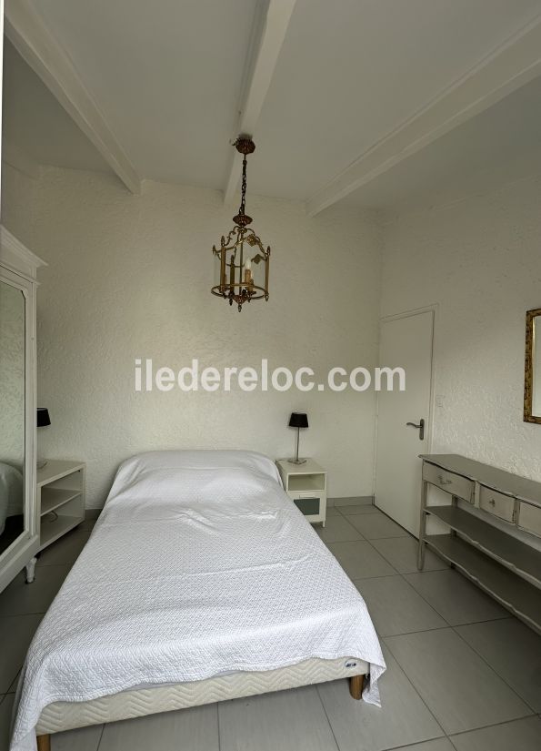 Photo 16: An accomodation located in Sainte-Marie-de-R&eacute; on ile de R&eacute;.