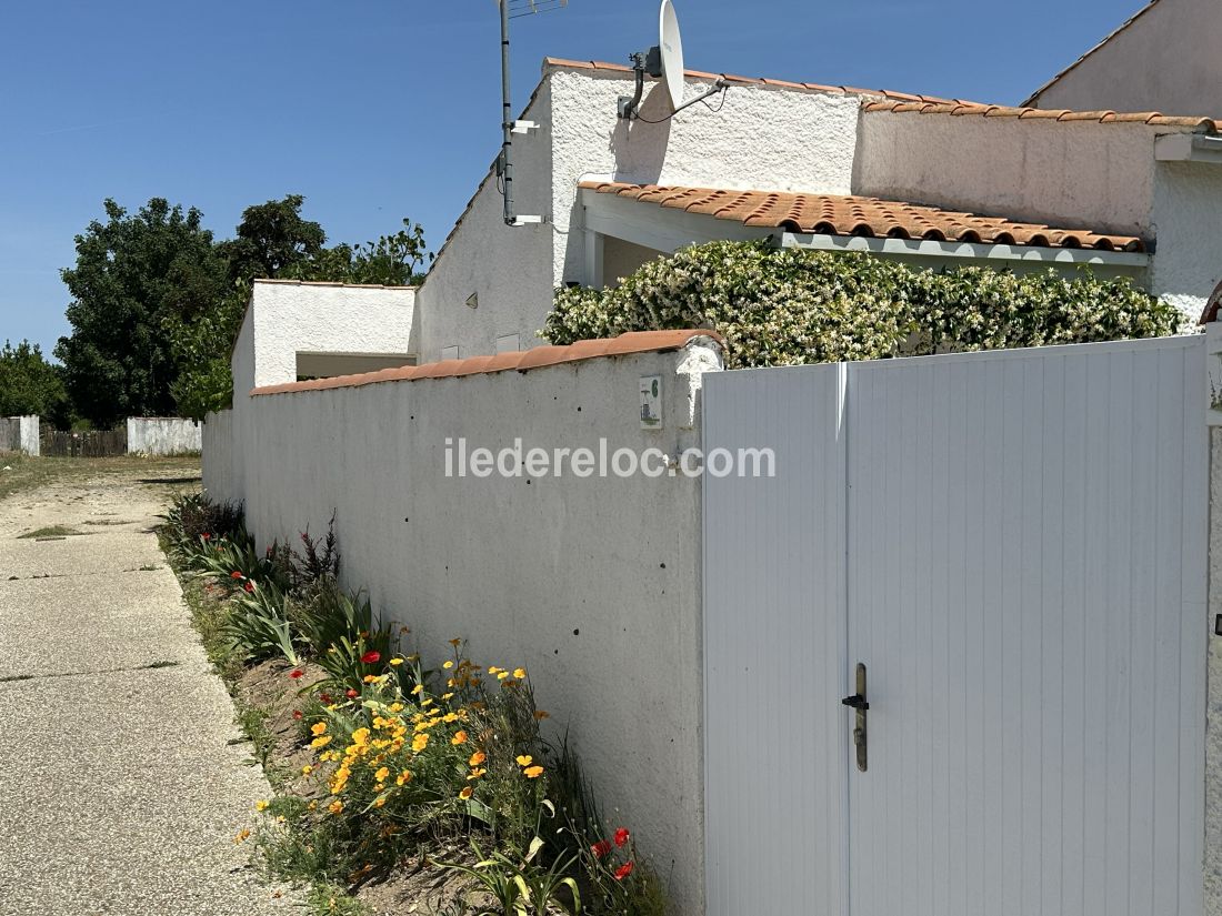 Photo 23: An accomodation located in Sainte-Marie-de-R&eacute; on ile de R&eacute;.