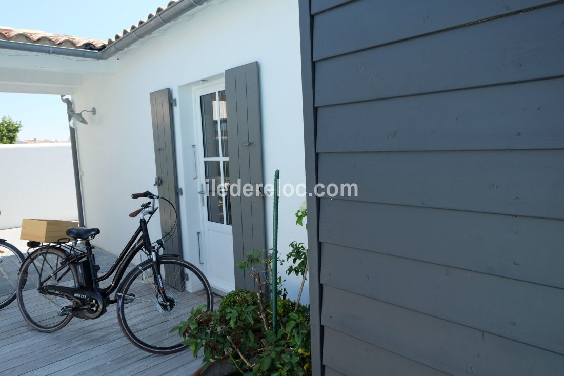 Photo 8: An accomodation located in Saint-Clément-des-Baleines on ile de Ré.