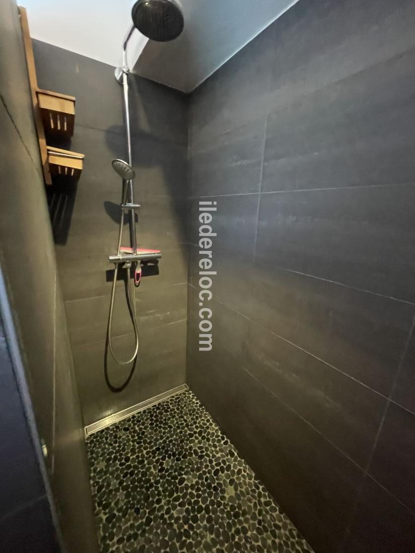 Photo 34: An accomodation located in Saint-Cl&eacute;ment-des-Baleines on ile de R&eacute;.