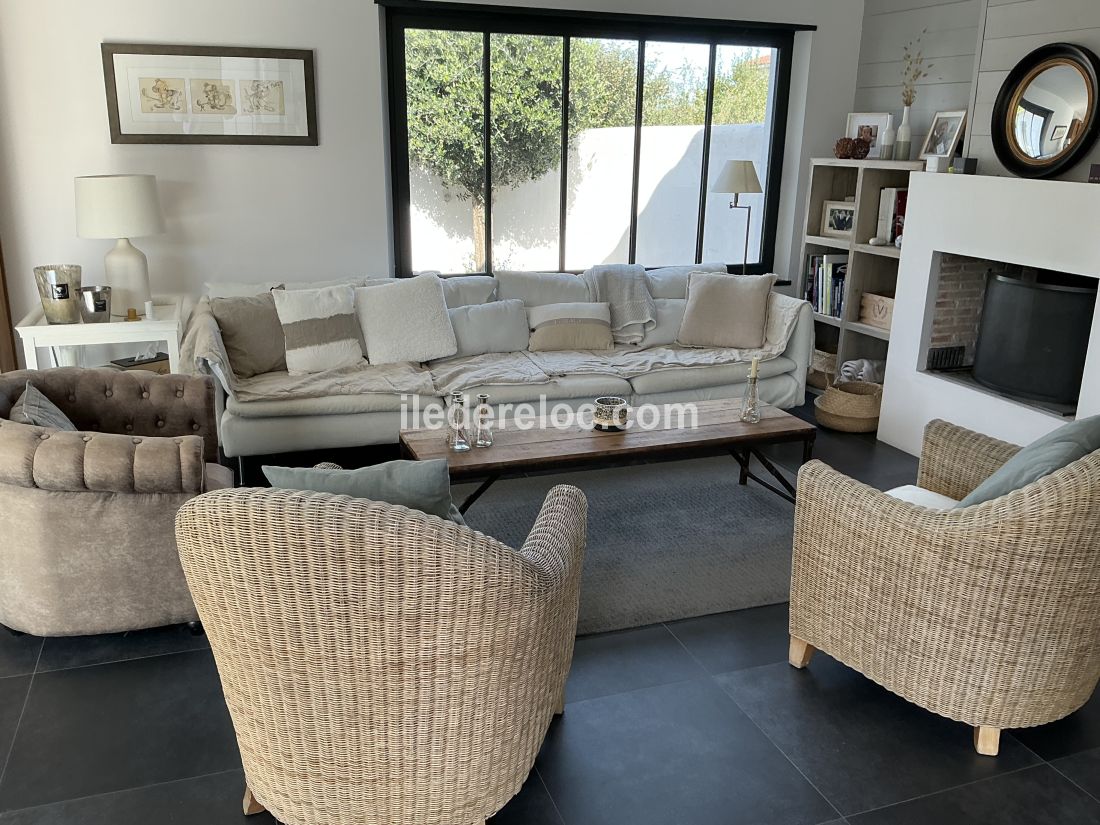 Photo 16: An accomodation located in Saint-Cl&eacute;ment-des-Baleines on ile de R&eacute;.