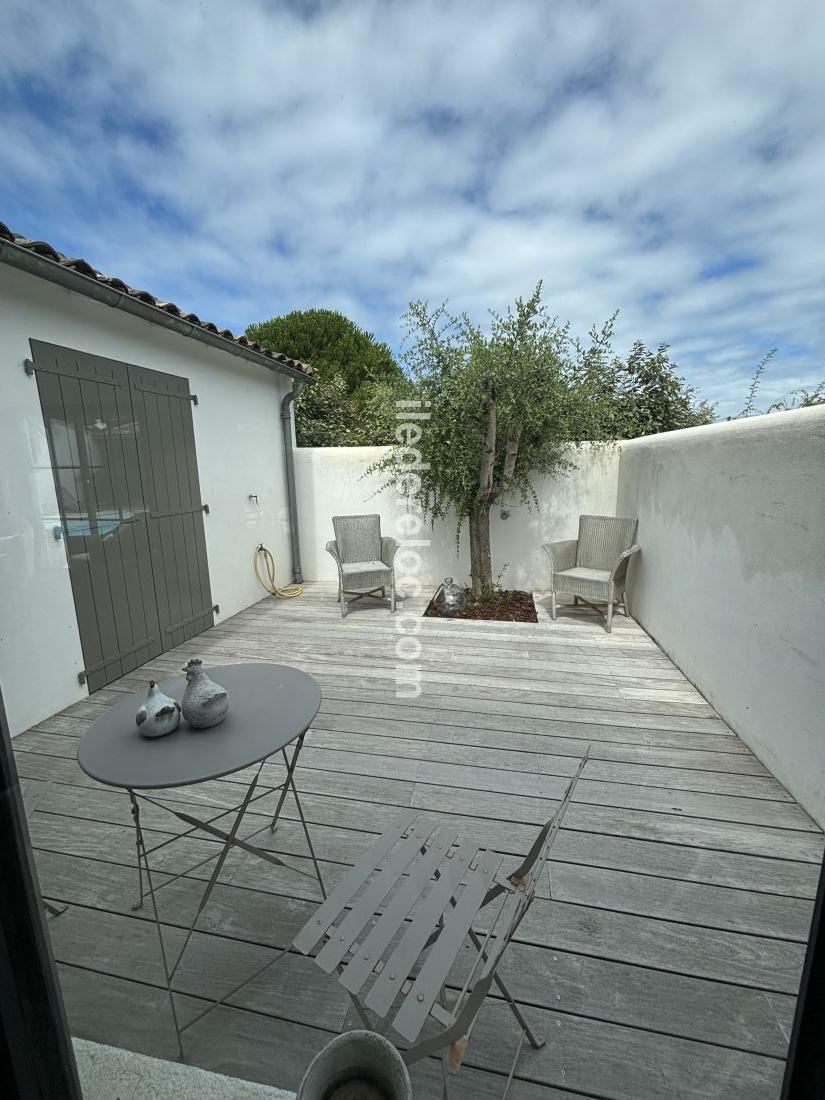 Photo 27: An accomodation located in Saint-Cl&eacute;ment-des-Baleines on ile de R&eacute;.