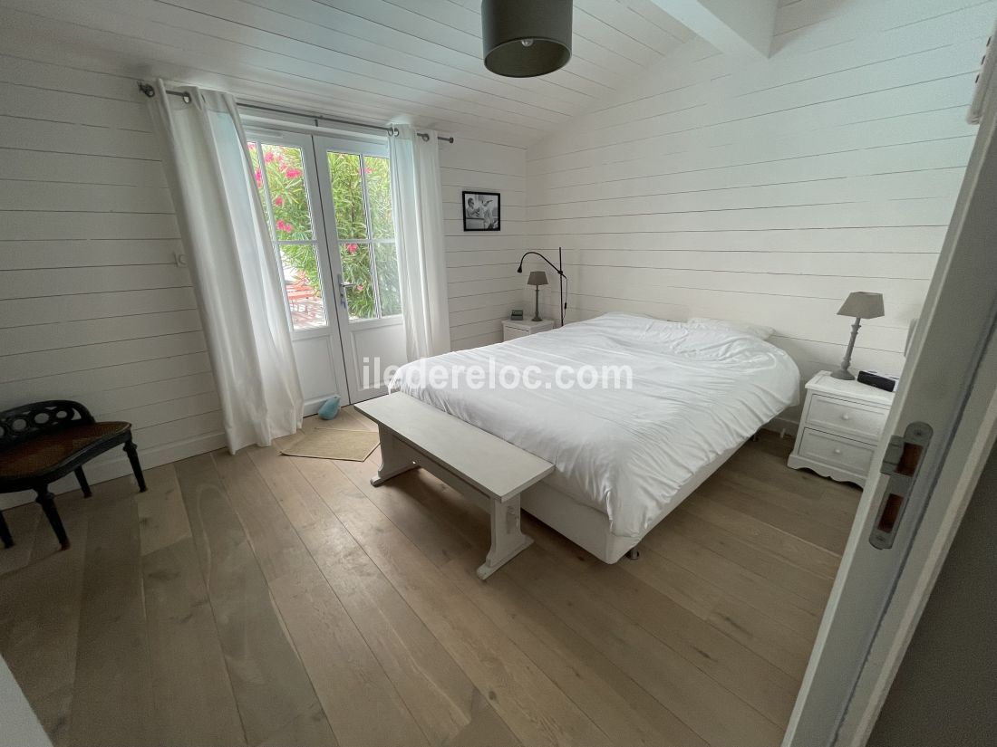 Photo 31: An accomodation located in Saint-Cl&eacute;ment-des-Baleines on ile de R&eacute;.