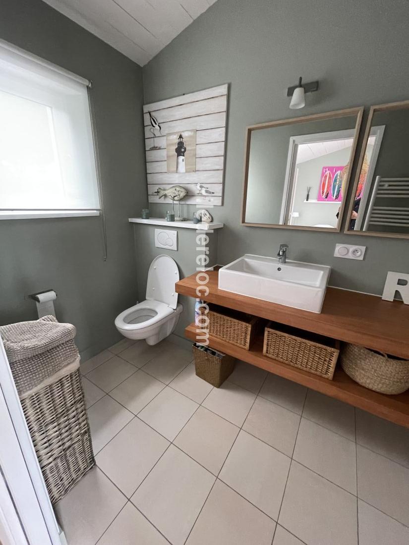 Photo 29: An accomodation located in Saint-Cl&eacute;ment-des-Baleines on ile de R&eacute;.