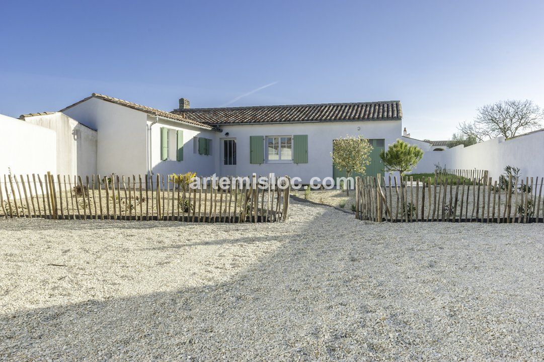 Photo 24: An accomodation located in La Flotte-en-Ré on ile de Ré.