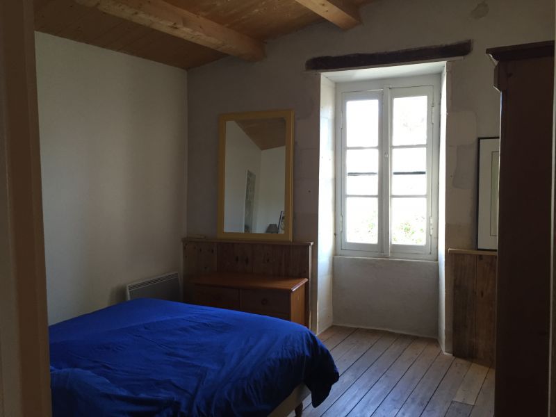 Photo 10: An accomodation located in Saint-Martin-de-Ré on ile de Ré.