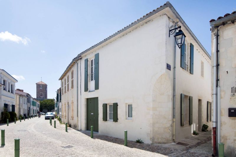 Photo 9: An accomodation located in La Flotte-en-Ré on ile de Ré.