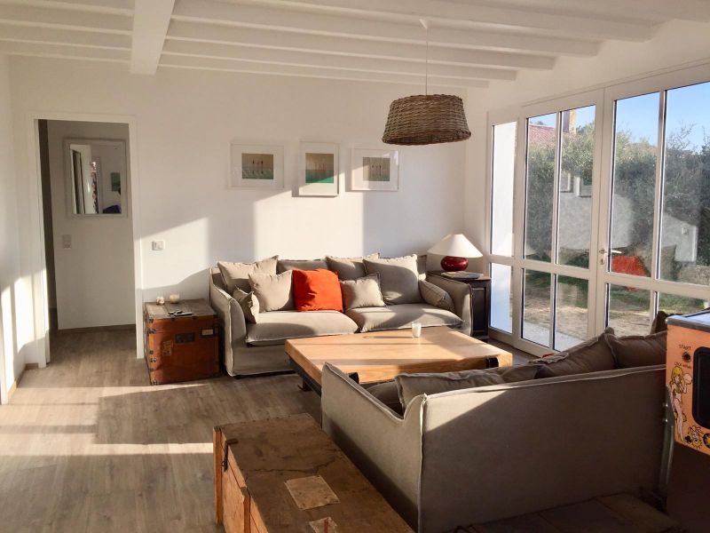 Photo 11: An accomodation located in Saint-Clément-des-Baleines on ile de Ré.