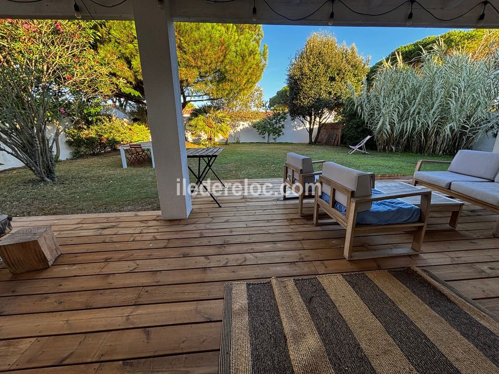 Photo 6: An accomodation located in Le Bois-Plage-en-R&eacute; on ile de R&eacute;.