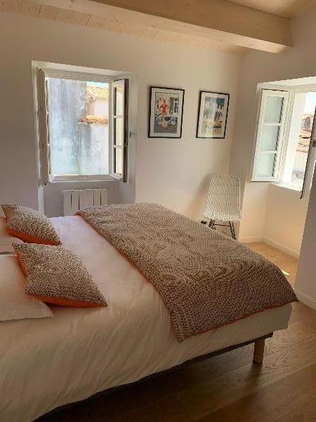 Photo 11: An accomodation located in Saint-Martin-de-R&eacute; on ile de R&eacute;.