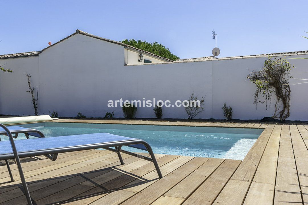 Photo 31: An accomodation located in La Flotte-en-Ré on ile de Ré.