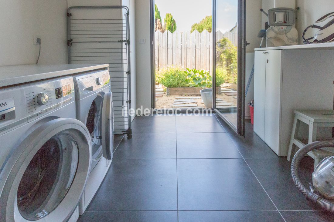 Photo 57: An accomodation located in Le Bois-Plage-en-R&eacute; on ile de R&eacute;.