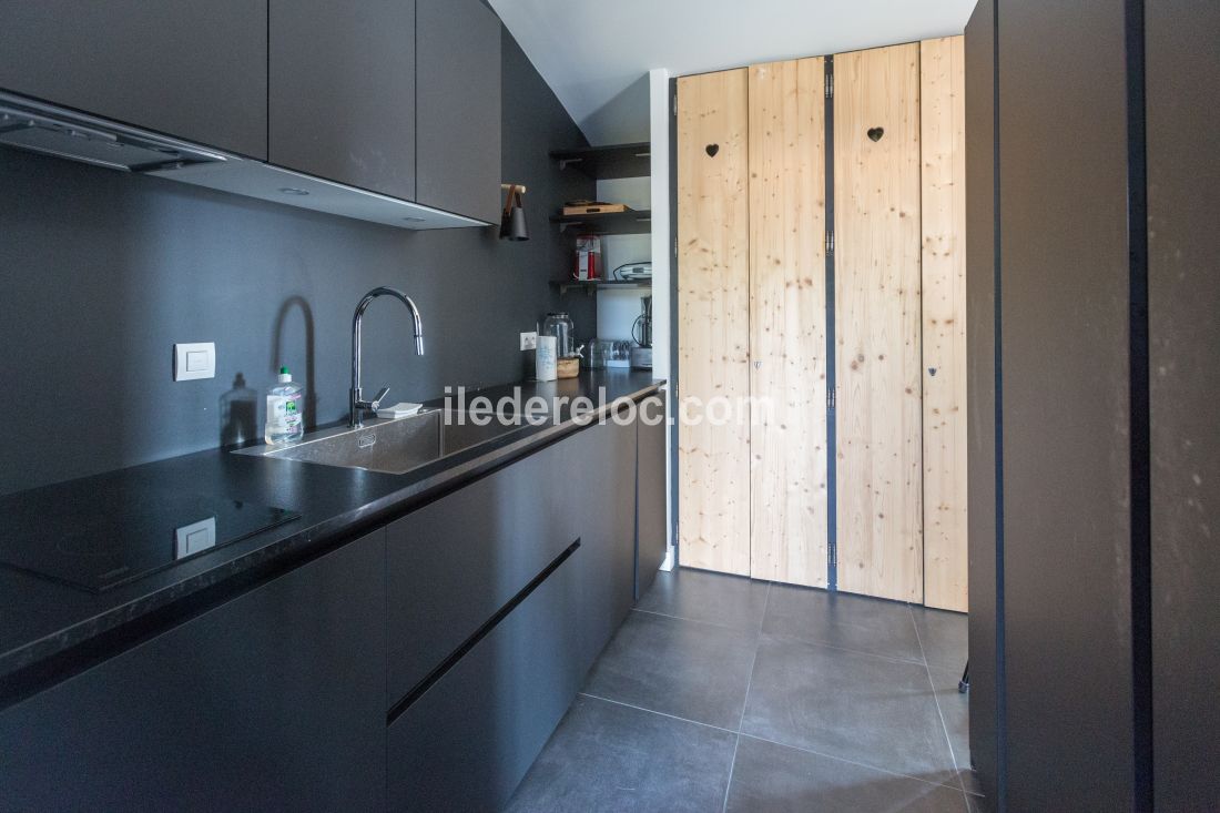 Photo 15: An accomodation located in Le Bois-Plage-en-R&eacute; on ile de R&eacute;.