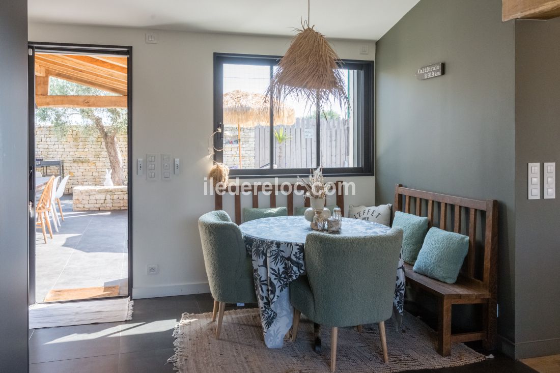 Photo 16: An accomodation located in Le Bois-Plage-en-R&eacute; on ile de R&eacute;.