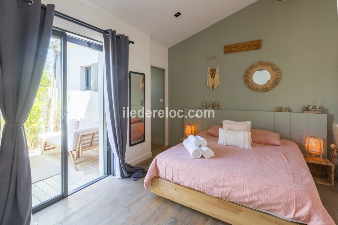 Photo 32: An accomodation located in Le Bois-Plage-en-R&eacute; on ile de R&eacute;.