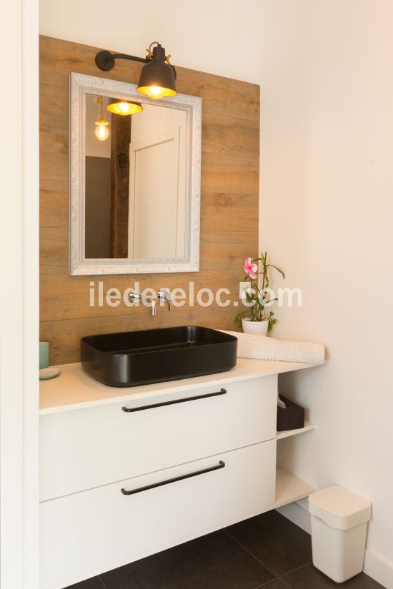 Photo 43: An accomodation located in Le Bois-Plage-en-R&eacute; on ile de R&eacute;.