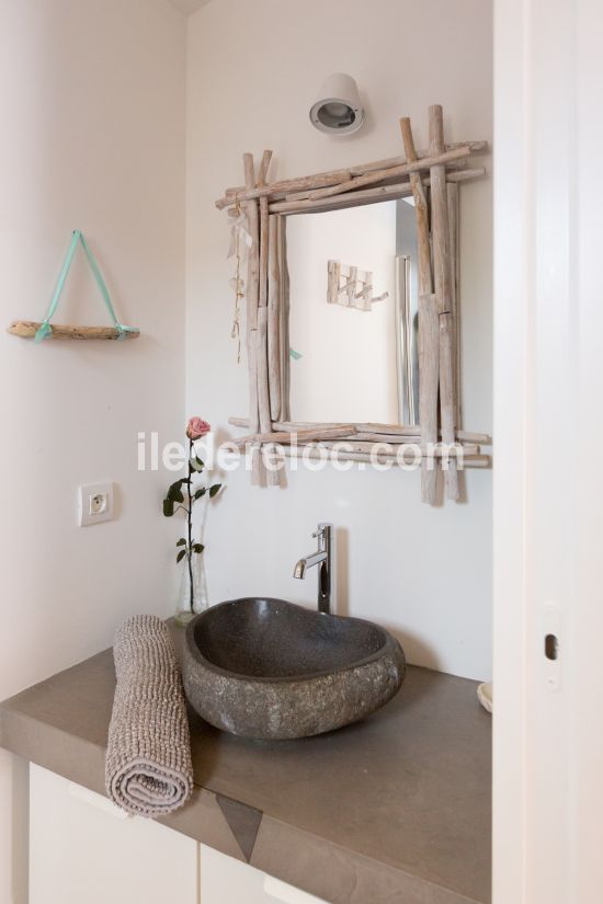 Photo 47: An accomodation located in Le Bois-Plage-en-R&eacute; on ile de R&eacute;.