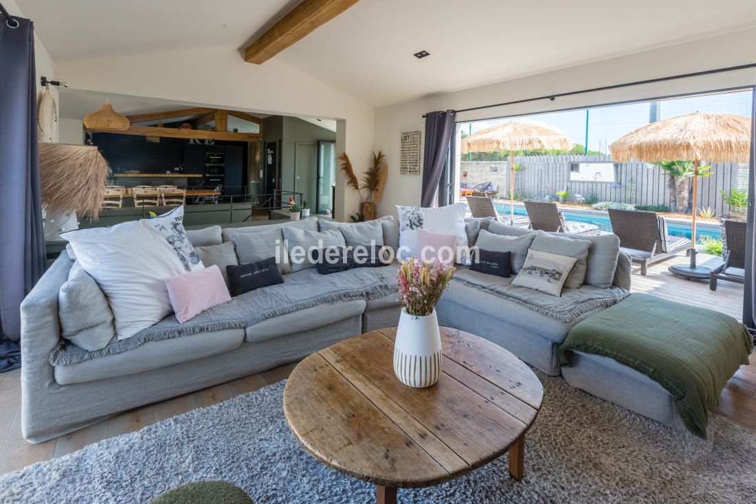 Photo 19: An accomodation located in Le Bois-Plage-en-R&eacute; on ile de R&eacute;.