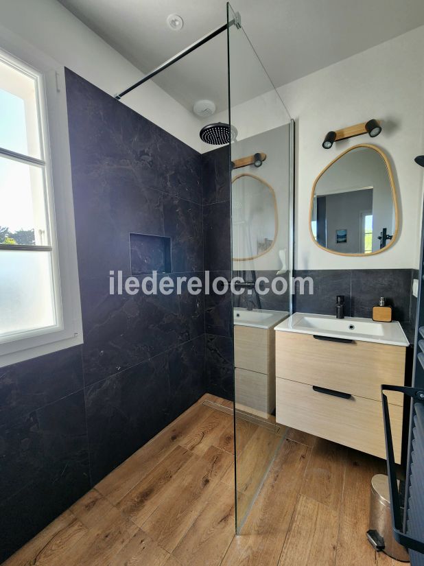 Photo 16: An accomodation located in La Couarde-sur-mer on ile de Ré.