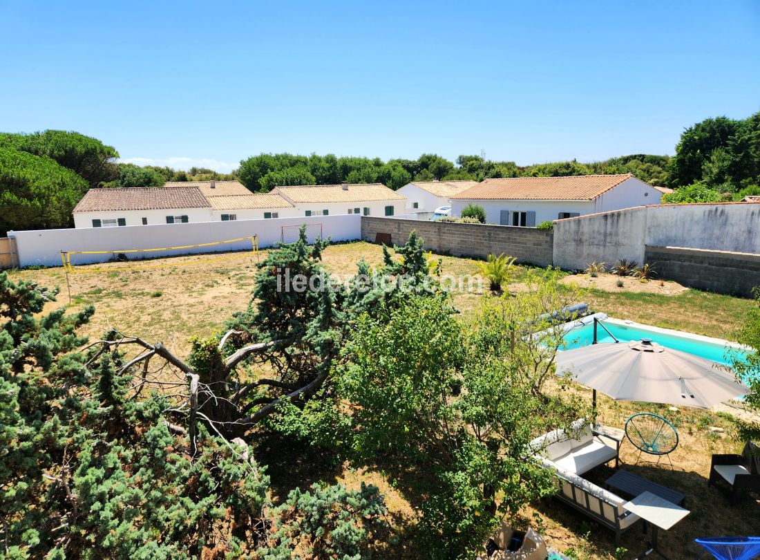 Photo 5: An accomodation located in La Couarde-sur-mer on ile de Ré.