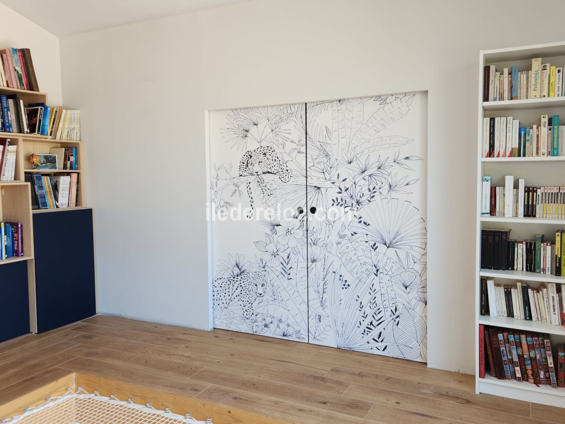 Photo 17: An accomodation located in La Couarde-sur-mer on ile de R&eacute;.