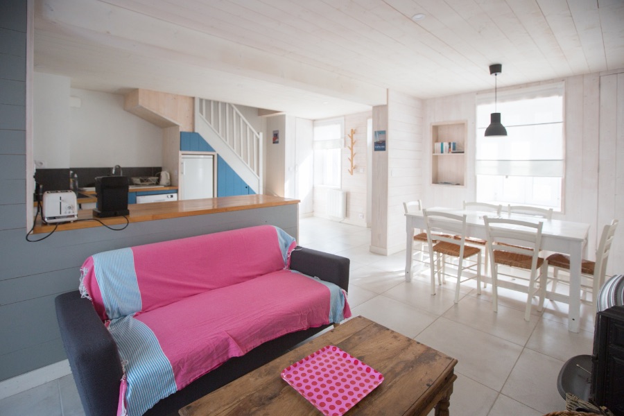 Photo 10: An accomodation located in La Couarde-sur-mer on ile de Ré.