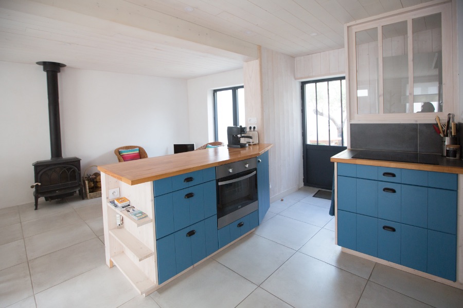 Photo 6: An accomodation located in La Couarde-sur-mer on ile de Ré.