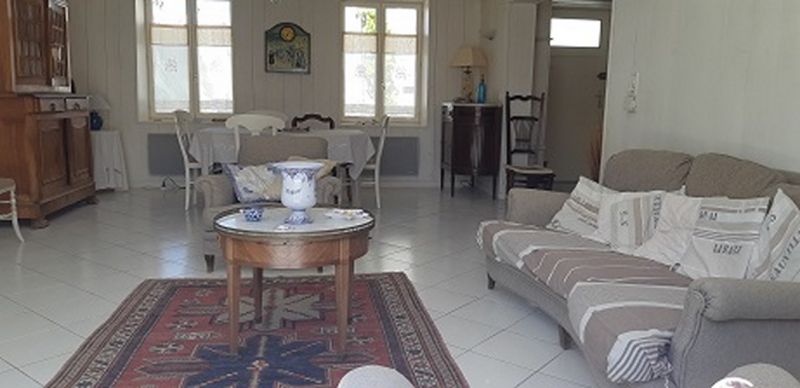 Photo 6: An accomodation located in La Flotte-en-Ré on ile de Ré.