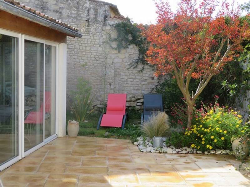 Photo 4: An accomodation located in La Flotte-en-Ré on ile de Ré.