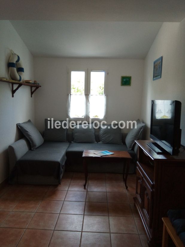 Photo 7: An accomodation located in Ars en R&eacute; on ile de R&eacute;.