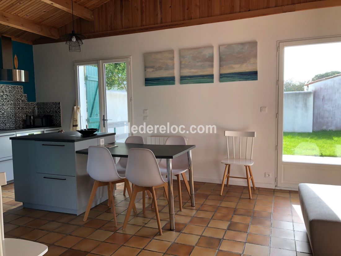 Photo 4: An accomodation located in Le Bois-Plage-en-Ré on ile de Ré.