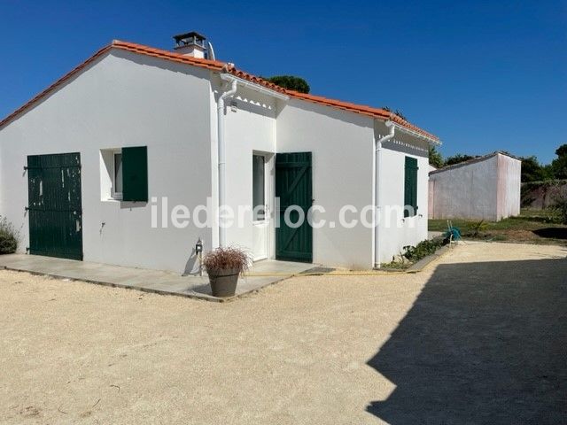 Photo 16: An accomodation located in Le Bois-Plage-en-Ré on ile de Ré.