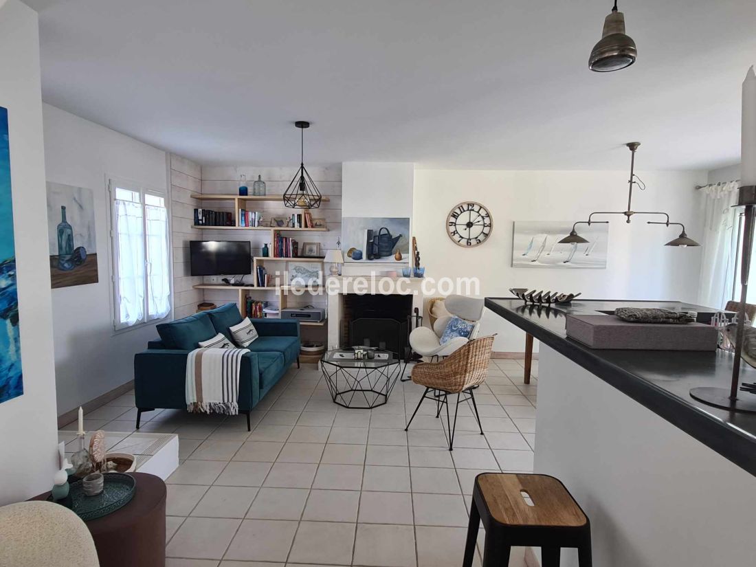 Photo 10: An accomodation located in Le Bois-Plage-en-Ré on ile de Ré.