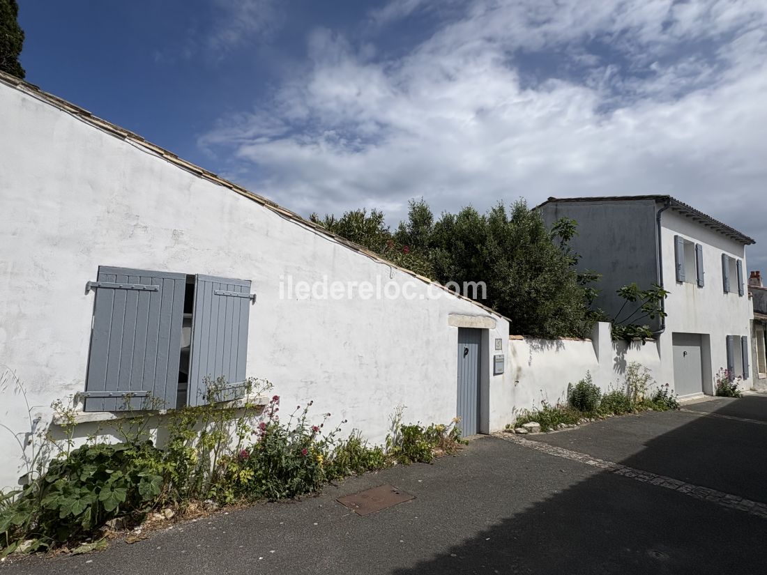 Photo 4: An accomodation located in Loix on ile de R&eacute;.